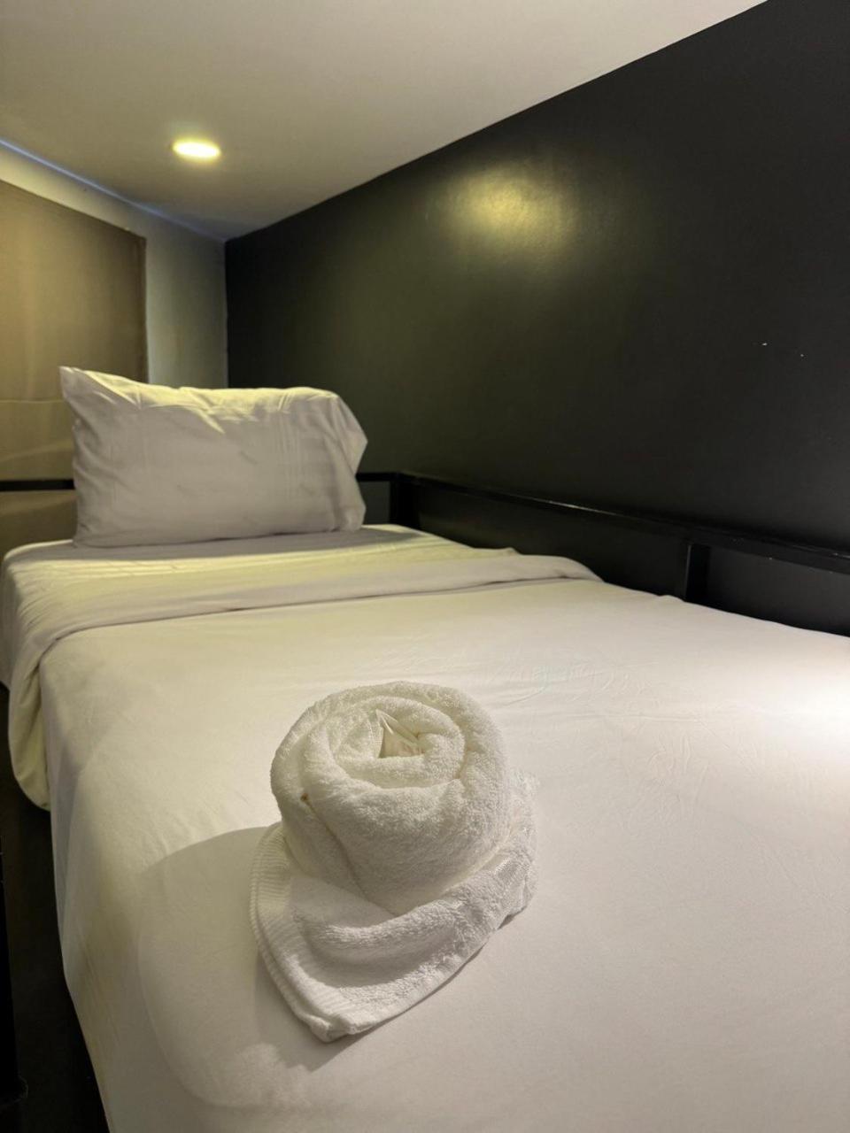 The Hive Hotel Siem Reap Exterior foto